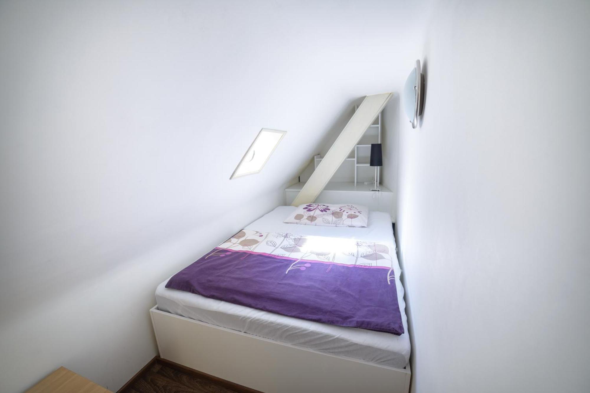Apartments Old Town Square 27 Прага Номер фото